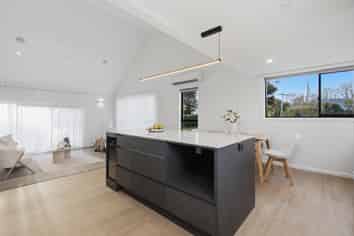 97 East Belt, Lincoln