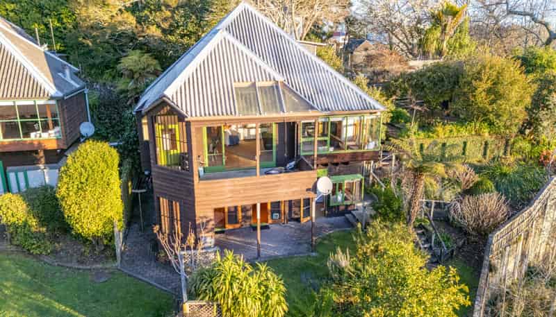 12 Cook Street, Hamilton East