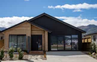 3 Pinn Street, Lake Hawea