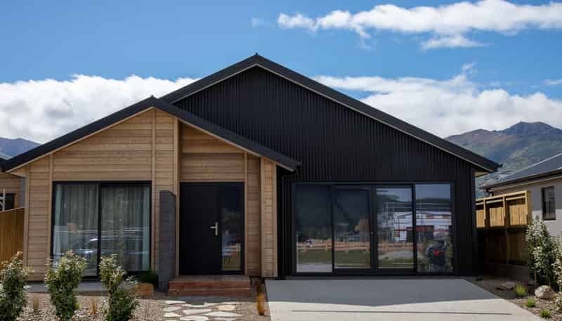 3 Pinn Street, Lake Hawea