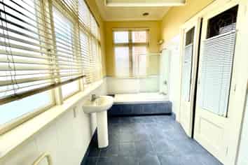 Room 1/42A Cargill Street, Dunedin Central