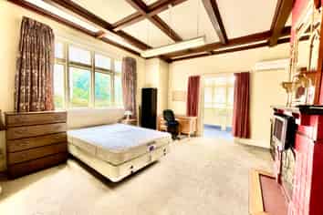 Room 1/42A Cargill Street, Dunedin Central