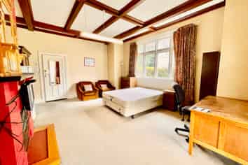 Room 1/42A Cargill Street, Dunedin Central