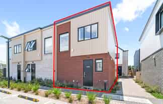 9 Hari Place, Favona