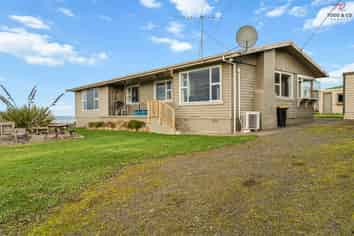 340, 350 Colac Foreshore Road, Colac Bay