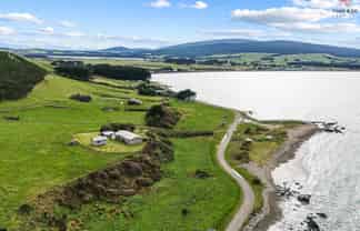 340, 350 Colac Foreshore Road, Colac Bay