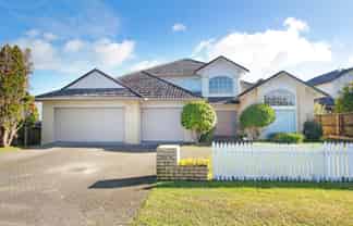 43 Rochester Crescent, Somerville