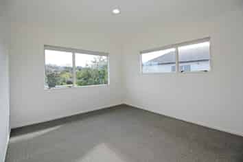 43 Rochester Crescent, Somerville