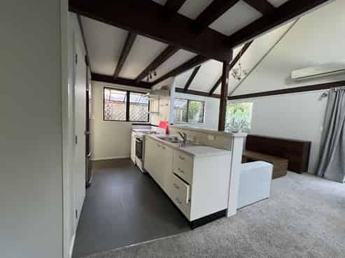 52B Heathcote Road, Castor Bay
