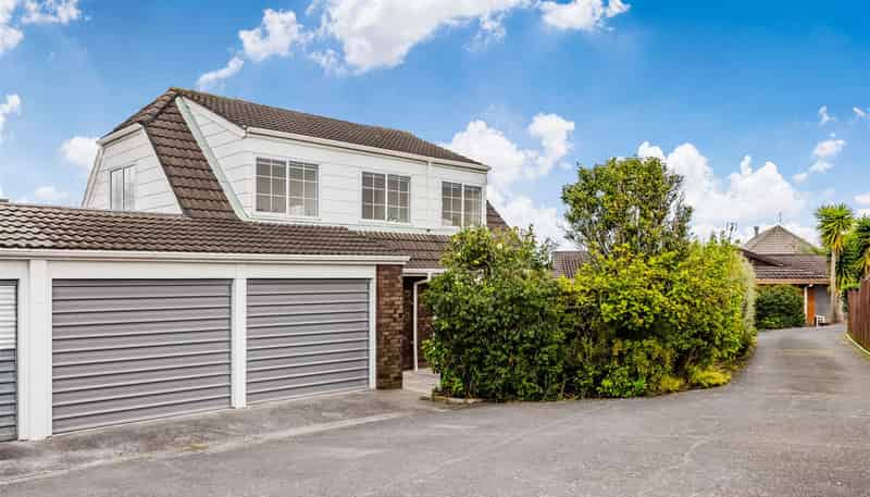  1/5 Kadina Place, Botany Downs