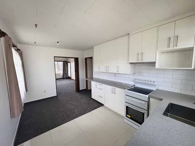 914 Florence Street, Raureka