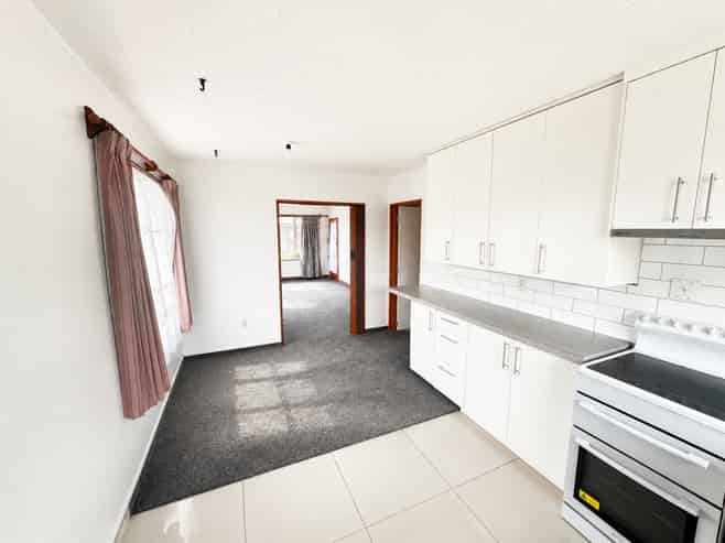 914 Florence Street, Raureka