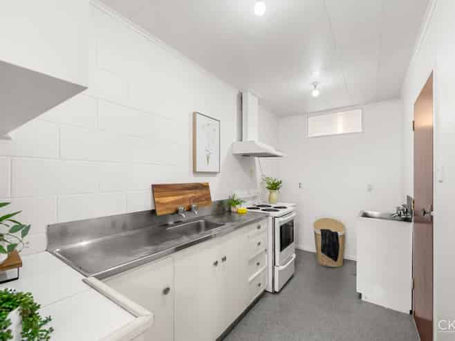 1/50 Miro Street, Trentham