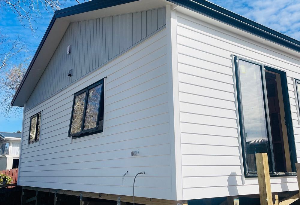 BRAND NEW 1x Bedroom House 2