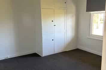 Gisborne - Address withheld