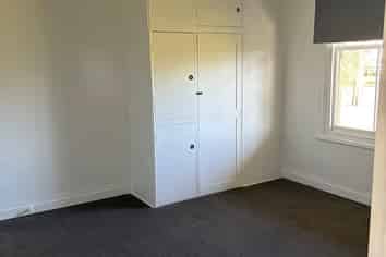 Gisborne - Address withheld