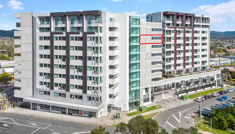 806/6 Waikumete Road, Glen Eden