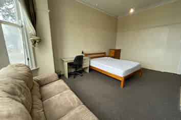 A/30 Park Street, North Dunedin
