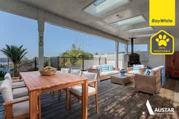 679 Huia Road, Parau