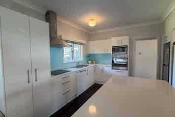 882 New North Road, Mount Albert