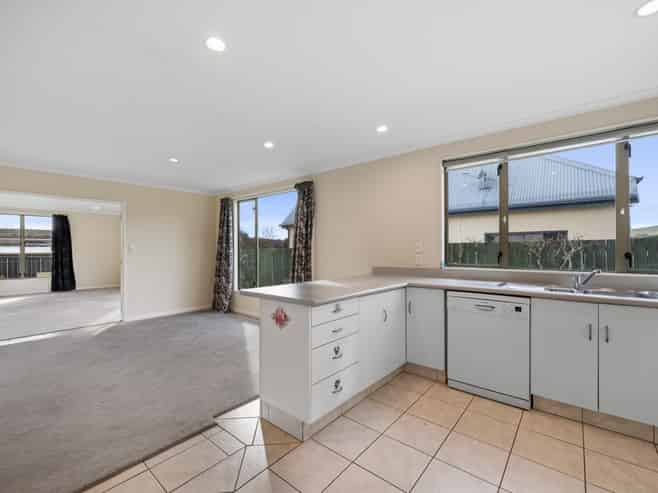 166 Wither Road, Witherlea