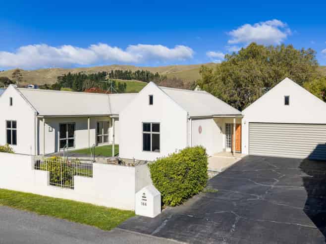 166 Wither Road, Witherlea
