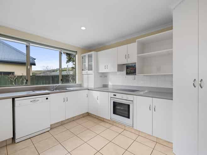 166 Wither Road, Witherlea