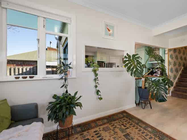 17 Mowat Street, Springlands