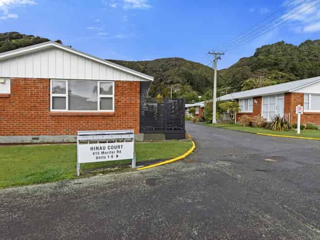 6/415 Muritai Road, Eastbourne