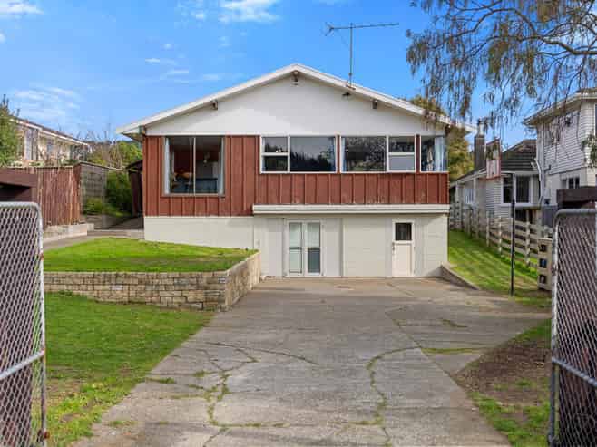 19 Riwai Street, Paraparaumu