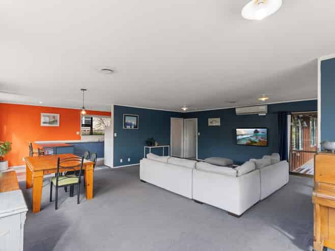 19 Riwai Street, Paraparaumu