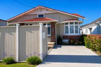 38 Kensington Avenue, Petone