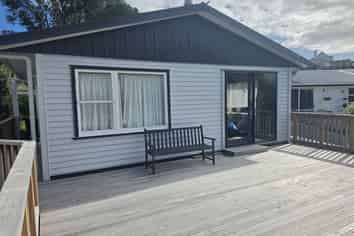 3 Merritt Way, Newlands