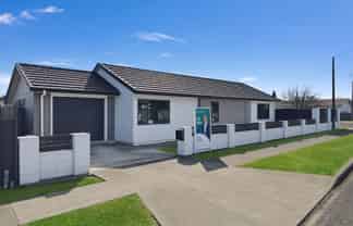206 Park Road North, Parkvale
