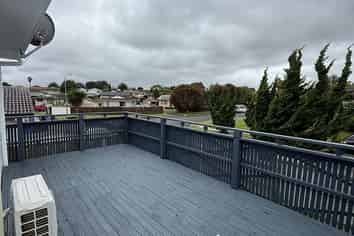 3/1 Rebecca Rise, Weymouth