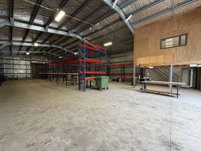 Modern Te Puna Warehouse