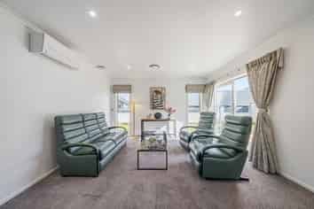 7 Martha Turnell Crescent, Manor Park