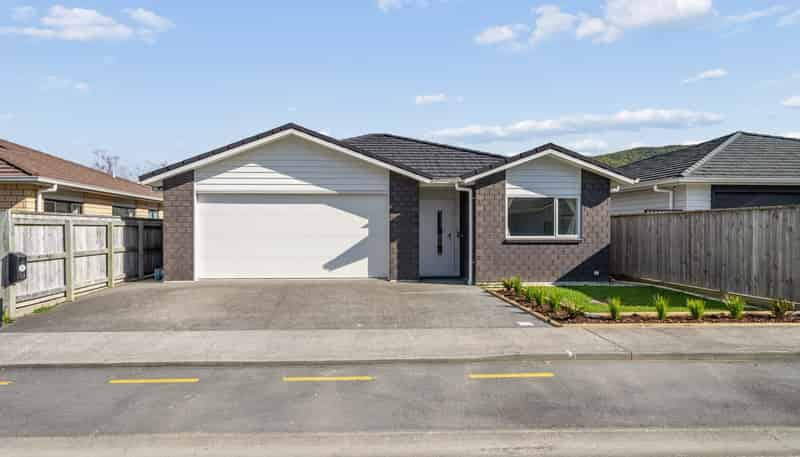 7 Martha Turnell Crescent, Manor Park