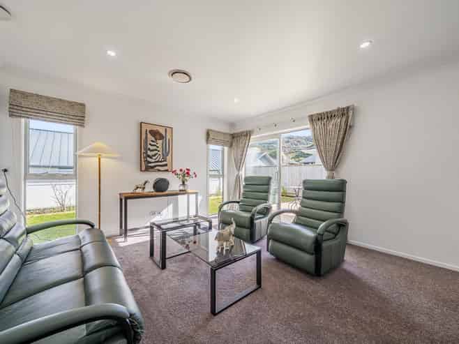 7 Martha Turnell Crescent, Manor Park