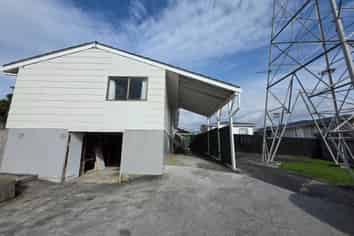 1/13 Paton Avenue , Te Atatu South