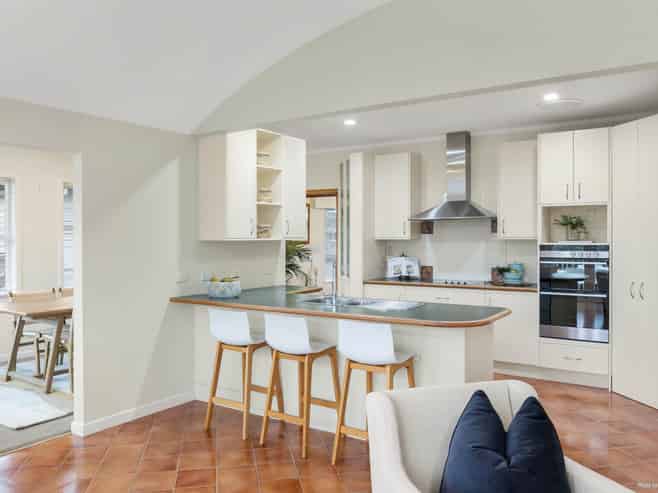 18 Lisburn Avenue, Glendowie