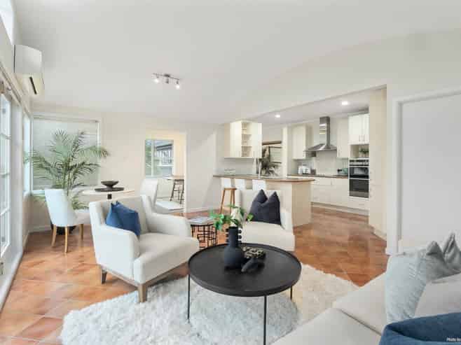18 Lisburn Avenue, Glendowie
