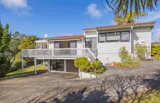 1/57 Unsworth Drive, Unsworth Heights