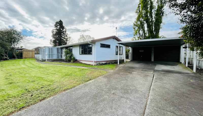 6 Chantal Place, Papakura