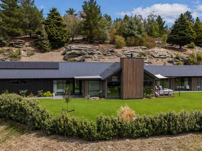 98 Aronui Road, Alexandra