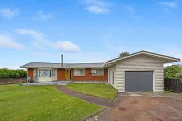 53D  Doralto Road , Frankleigh Park