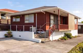 11A Garfield Road, Helensville