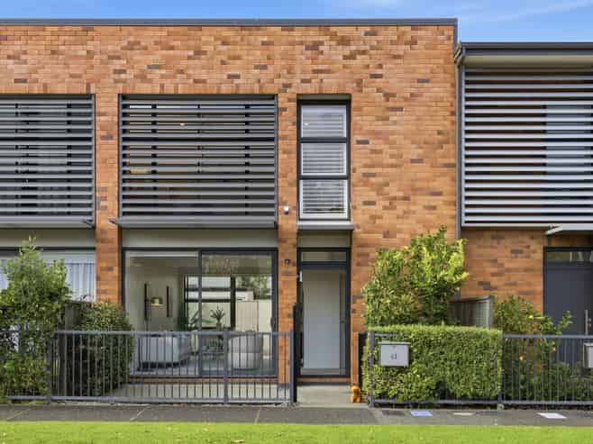 4A Wynne Gray Avenue, Stonefields