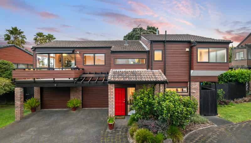 2/11 Faulkner Road, Northcote Point
