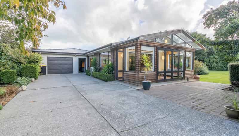 2265 Riverton Wallacetown Highway, Riverton